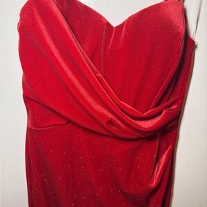 Elegant Red Strapless Dress